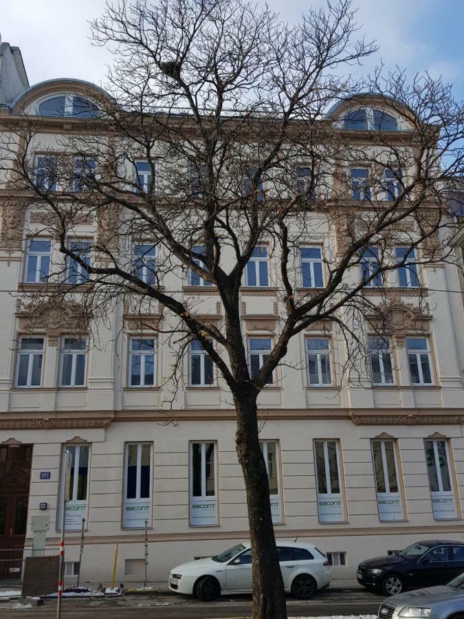 4 Beds And More Vienna Apartments - Contactless Check-In Екстериор снимка