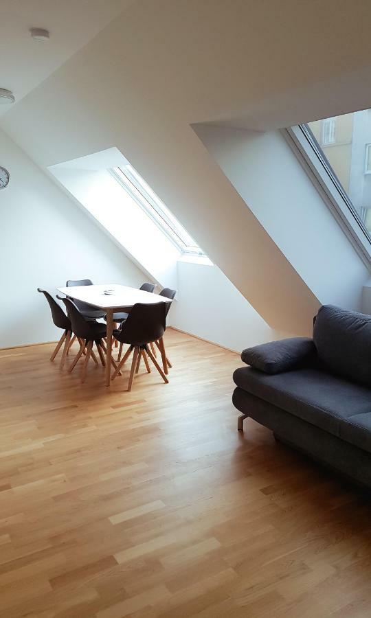 4 Beds And More Vienna Apartments - Contactless Check-In Екстериор снимка